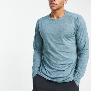 Nike Men's Element DriFIT Running Crew Top in Teal Blue - Size L